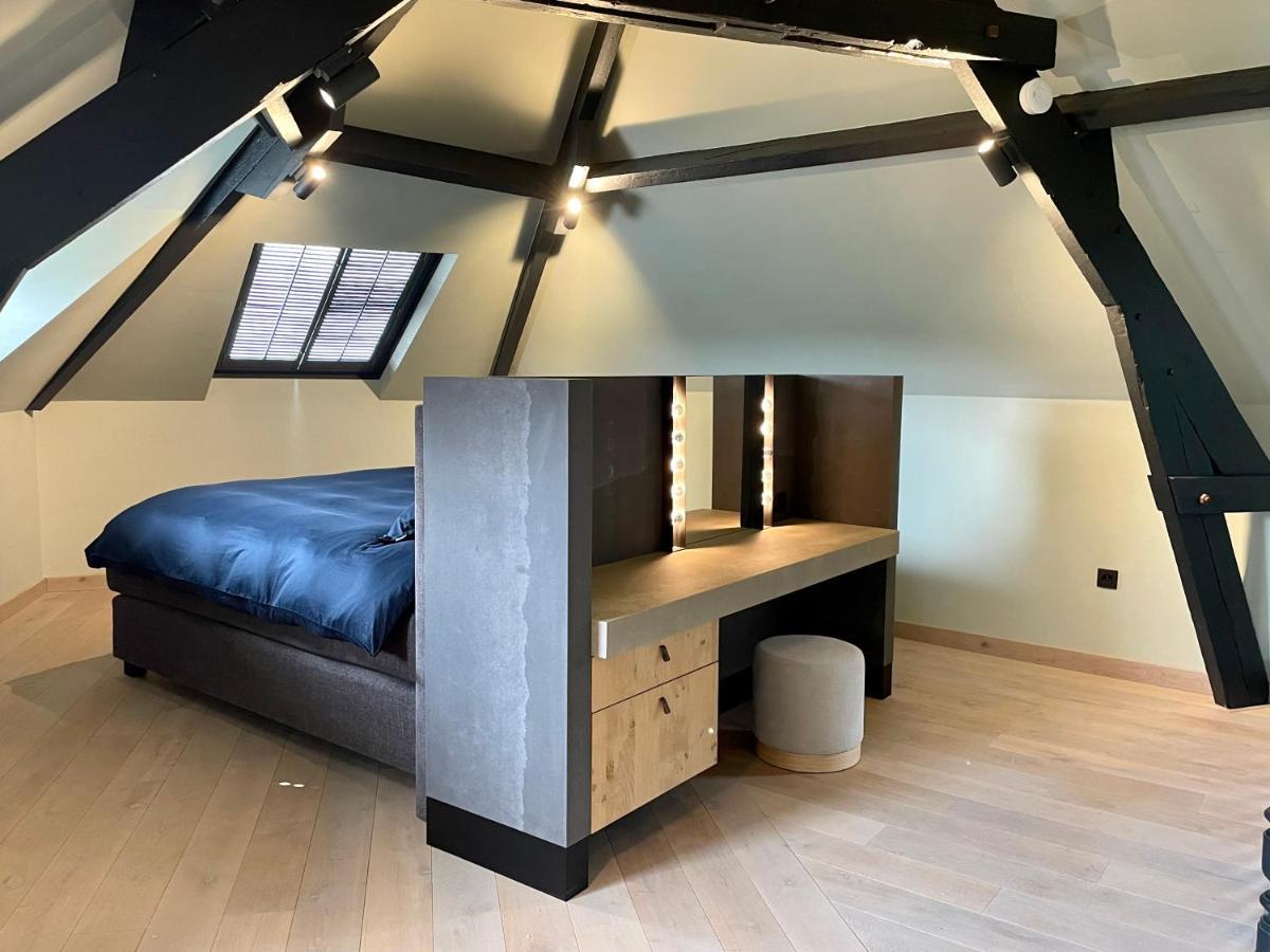 Charming Duplex At Location Apartment *